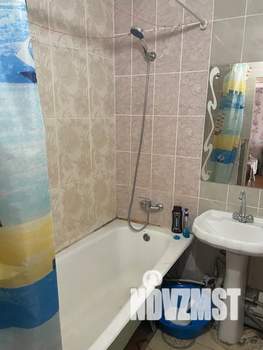 1-к квартира, посуточно, 34м2, 4/5 этаж