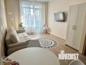 2-к квартира, посуточно, 42м2, 4/25 этаж