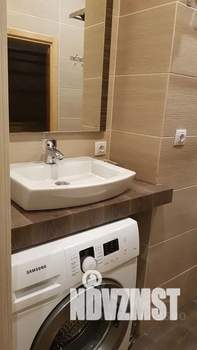 1-к квартира, посуточно, 48м2, 5/21 этаж