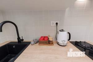 Студия квартира, посуточно, 30м2, 1/5 этаж