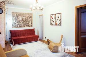 2-к квартира, посуточно, 42м2, 1/1 этаж