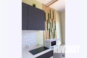 1-к квартира, посуточно, 36м2, 8/9 этаж