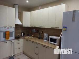 1-к квартира, посуточно, 48м2, 17/21 этаж