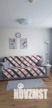 Студия квартира, посуточно, 36м2, 3/5 этаж