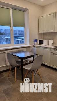 1-к квартира, посуточно, 36м2, 6/9 этаж