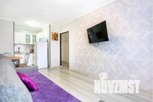 2-к квартира, посуточно, 42м2, 19/25 этаж