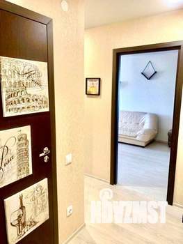 1-к квартира, посуточно, 36м2, 1/1 этаж