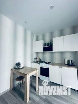 Студия квартира, посуточно, 30м2, 1/5 этаж