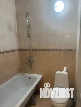 1-к квартира, посуточно, 42м2, 5/8 этаж