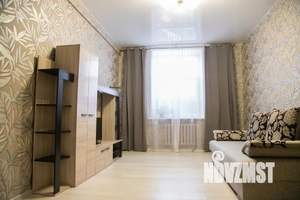 2-к квартира, посуточно, 60м2, 4/4 этаж