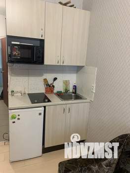Студия квартира, посуточно, 20м2, 1/20 этаж