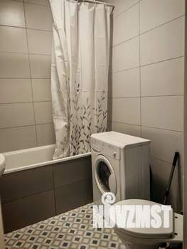 1-к квартира, посуточно, 33м2, 3/9 этаж