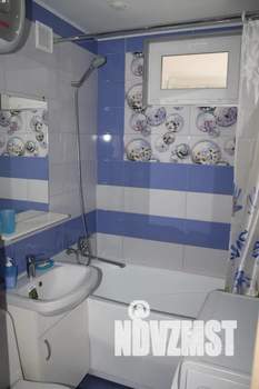 2-к квартира, посуточно, 46м2, 2/5 этаж