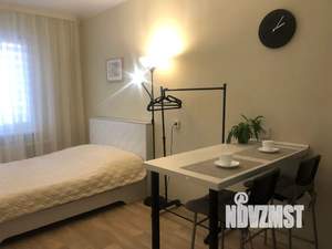 Студия квартира, посуточно, 20м2, 1/12 этаж