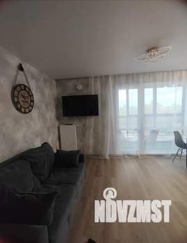 Студия квартира, посуточно, 43м2, 4/4 этаж