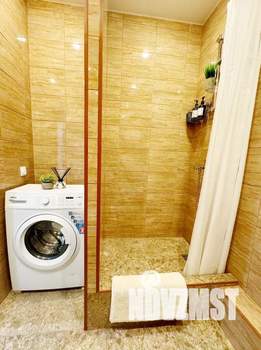 1-к квартира, посуточно, 42м2, 2/9 этаж