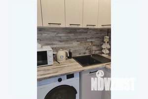 2-к квартира, посуточно, 35м2, 1/5 этаж