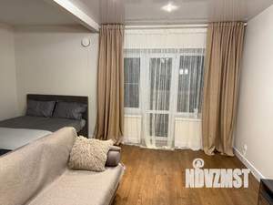 Студия квартира, посуточно, 35м2, 1/3 этаж