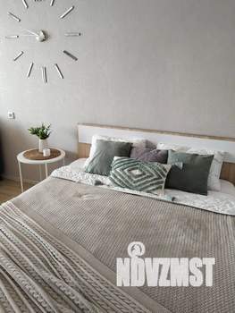 1-к квартира, посуточно, 37м2, 4/10 этаж