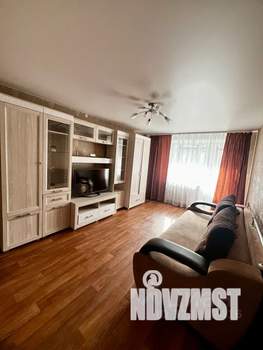 1-к квартира, посуточно, 34м2, 3/5 этаж