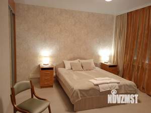 2-к квартира, на длительный срок, 66м2, 1/5 этаж