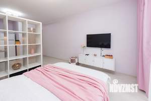 Студия квартира, посуточно, 32м2, 4/18 этаж