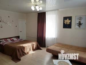 Студия квартира, посуточно, 33м2, 2/5 этаж