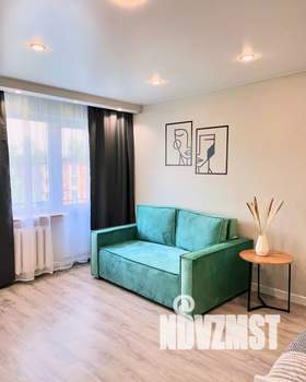 Студия квартира, посуточно, 32м2, 5/5 этаж