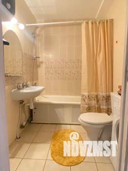 1-к квартира, посуточно, 34м2, 3/5 этаж