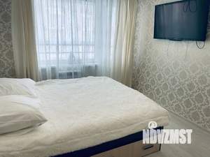 1-к квартира, посуточно, 38м2, 3/5 этаж