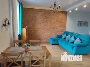 2-к квартира, посуточно, 55м2, 1/1 этаж
