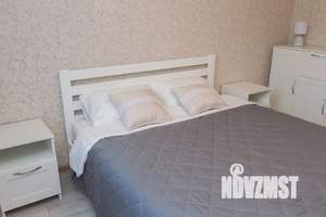 1-к квартира, посуточно, 39м2, 3/5 этаж