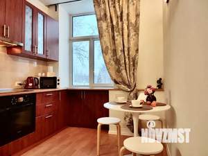 2-к квартира, посуточно, 72м2, 1/4 этаж