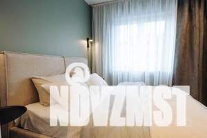 1-к квартира, посуточно, 43м2, 7/25 этаж