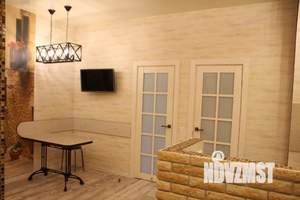 2-к квартира, посуточно, 50м2, 1/1 этаж