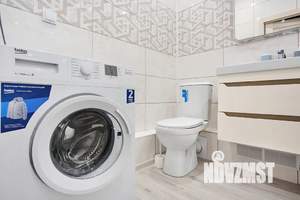 2-к квартира, посуточно, 38м2, 8/9 этаж