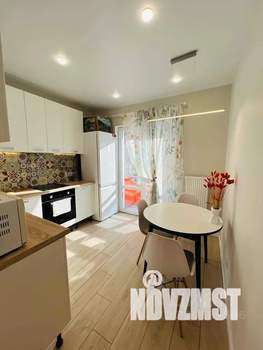 1-к квартира, посуточно, 31м2, 2/9 этаж