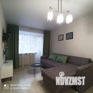 1-к квартира, посуточно, 32м2, 3/5 этаж