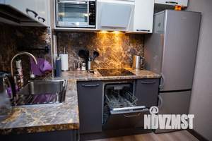 2-к квартира, посуточно, 50м2, 16/16 этаж