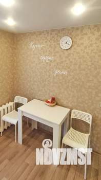 2-к квартира, посуточно, 45м2, 1/5 этаж