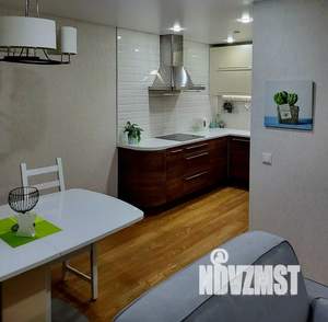 4-к квартира, посуточно, 86м2, 2/5 этаж