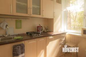 2-к квартира, посуточно, 47м2, 3/5 этаж