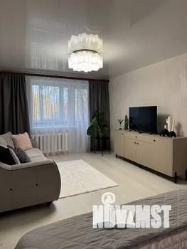 1-к квартира, посуточно, 37м2, 1/5 этаж