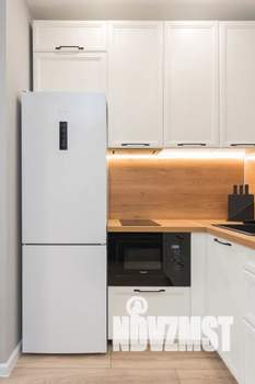 Студия квартира, посуточно, 33м2, 7/9 этаж