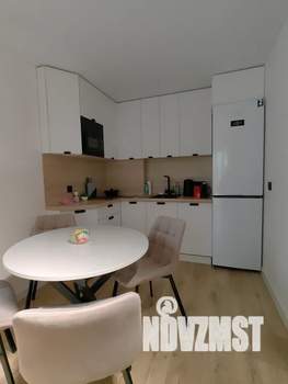 1-к квартира, посуточно, 37м2, 1/4 этаж