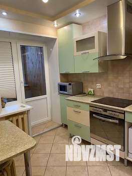 2-к квартира, посуточно, 50м2, 2/5 этаж