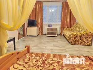 2-к квартира, посуточно, 46м2, 1/1 этаж