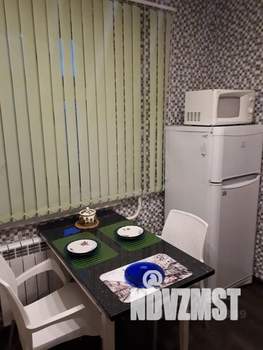 1-к квартира, посуточно, 38м2, 3/10 этаж