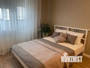 1-к квартира, посуточно, 33м2, 11/15 этаж