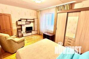 1-к квартира, посуточно, 48м2, 2/5 этаж